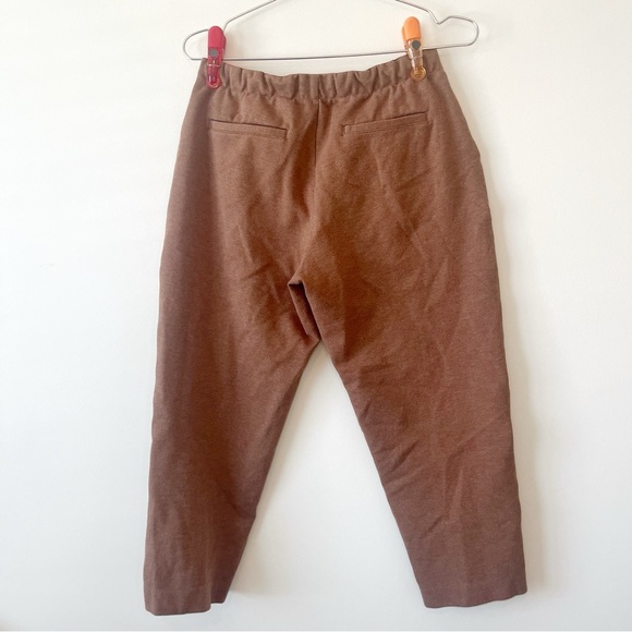 Everlane The Dream Pant Cropped Relaxed Trouser Sweatpants in Heathered Auburn - Picture 5 of 8